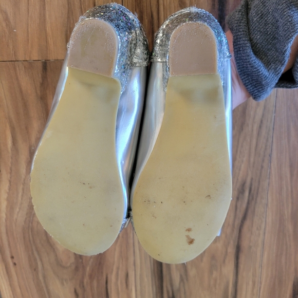 Toddler Girls Disney Silver Mermaid Heels - Picture 7 of 7